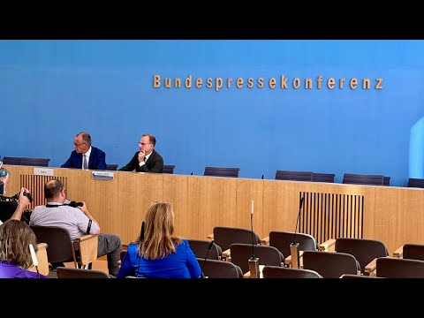 🔴 Live aus dem Haus der Bundespressekonferenz: „Konsequenzen aus Solingen“ mit Friedrich Merz