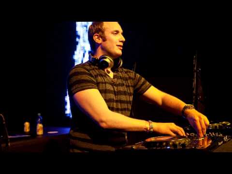 Dj Butterfly-Will Be (Dave202 & Virtual Vault Remix) ASOT 510