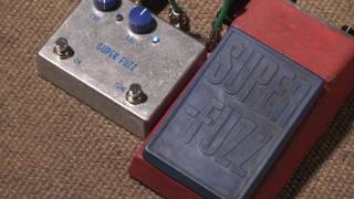 Video thumbnail for Analog Fox Super Fuzz vs Univox Super-Fuzz by Analog Fox