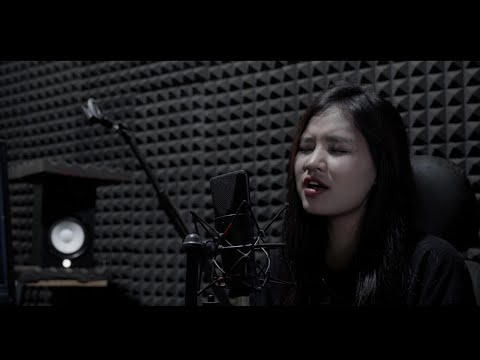 Ngailai Rose // Lalrindiki Hmar