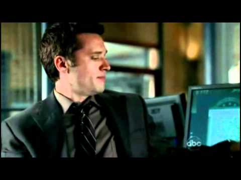 DeGeneres-de Rossi mention in Castle