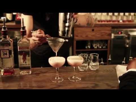 How to mix a Classic Clover Club Cocktail | Drinks Network