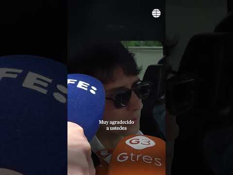 Roca Rey es recibido por una multitud con gran expectación tras recibir el alta #RocaRey #Alta