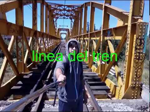 parkour en la linea del tren