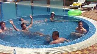 preview picture of video 'whirlpool in sunny beach, bulgaria. watt fbaw boys club tour 08'