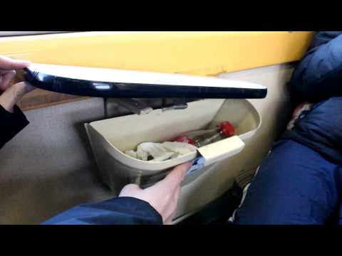 Kvalita vozu 842 021-8 - stoleček a koš