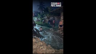 Marianao, Cuba; donde “hay de todo’,” hay piscina pública; pero no hay agua en las casas