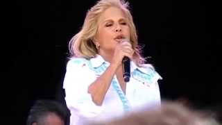 Sylvie Vartan - j'ai pleuré sur ma guitare (live 2014)