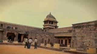 Exterior of Gujri Mahal 
