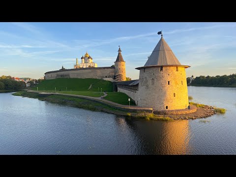 🇷🇺 4K AoSPb in Pskov. Evening walk along the embankment of the Velikaya river.