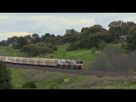 SCT Freight Train Descends Lovely Banks - PoathTV Australian Trains & Railways