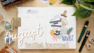 August Bullet Journal Setup | Plan with Me | Collage Journal | B6 Bullet Journal |