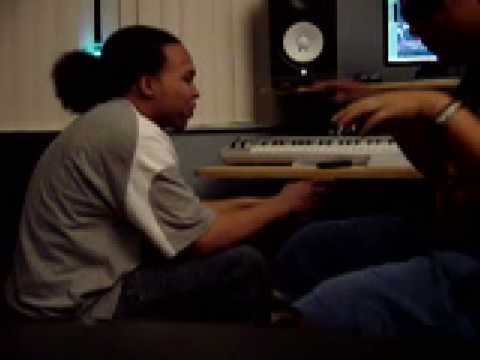 Thumbnail for IN THE STUDIO Making Sin Miedo for SHORY LA ENERGIA LOCA (Reggaeton produced by D'Luz) by Mae