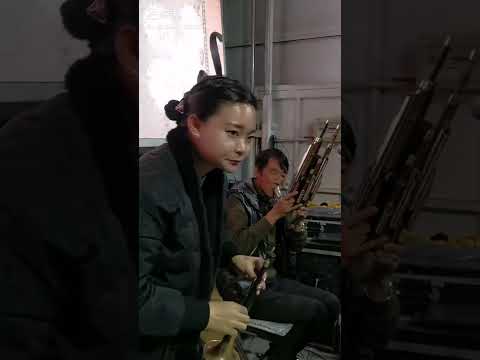 Cô gái thổi kèn tầu quá hay - việt nam không bao giờ có