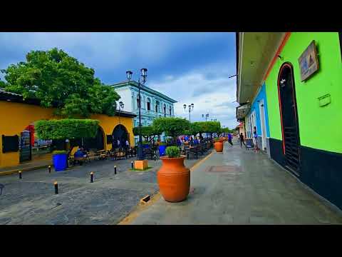 A Sunday at La Calzada Street! #GranadaNicaragua