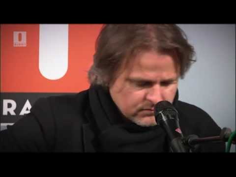 LIVE - TOM McRAE - LATELY'S ALL I KNOW // RADIO 1 SESSIE