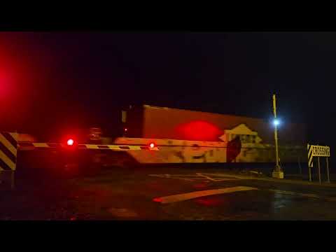 2PM5 PN Linfox Express #1 to Melbourne, 1835, 25/7/24, Ararat West VIC