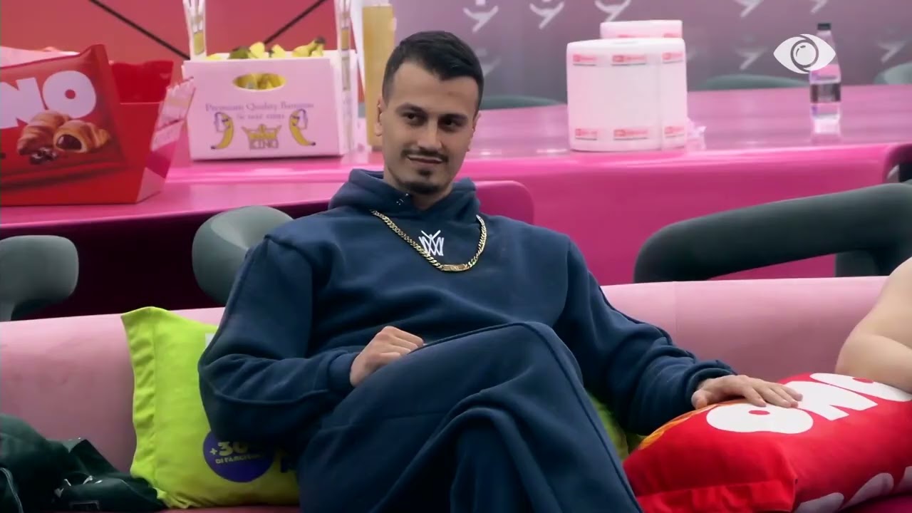 E keqja ime e ka emrin Miri/ Selin diskuton me Rogertin: Do ta mbaj deri kur…