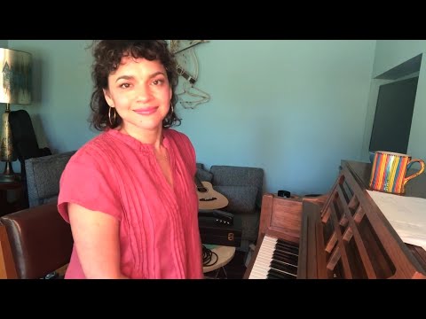 Norah Jones - Mini Concert (Live from home 05-21-2020)