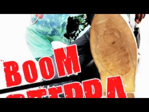 Boom Steppa  FT Carlos Turner - Living My Life