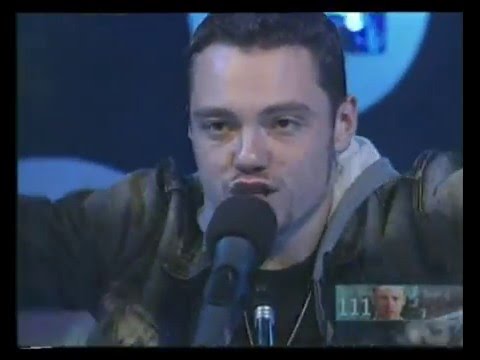 Tiziano Ferro video Perverso - Estudio CM 2004