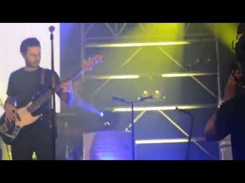 Skakeitan - Erosotasunetik at (Ahotsenea 2014)