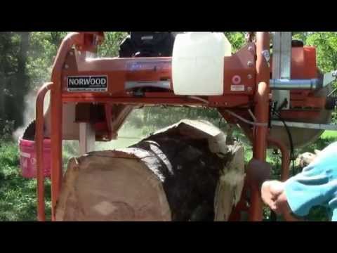 Successful Sawmilling Series - Cutting Big Locust Logs on a Portable Saw Mill