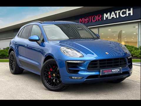 Porsche Macan 3.0T V6 GTS PDK 4WD Euro 6 (s/s) 5dr video thumbnail