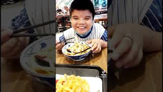 Download lagu lagu madu dan racun mp3