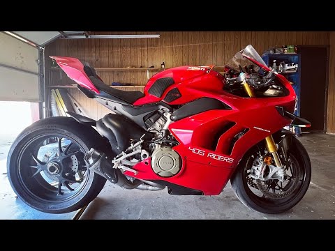 Ducati Panigale V4s - Full Arrow Titanium Slip on! AMAZING SOUND