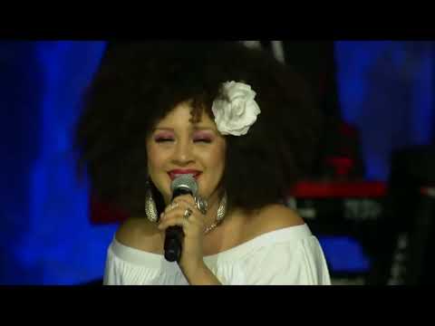 Rebecca Jade - Bottle Up Magic