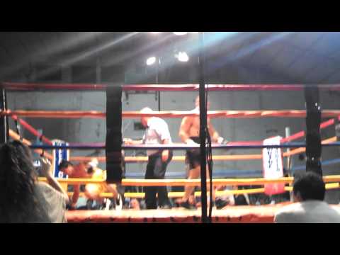 WENCY "PELIGRO" MANSILLA VS CLAUDIO "KO" LOPEZ  (22/11/2013)