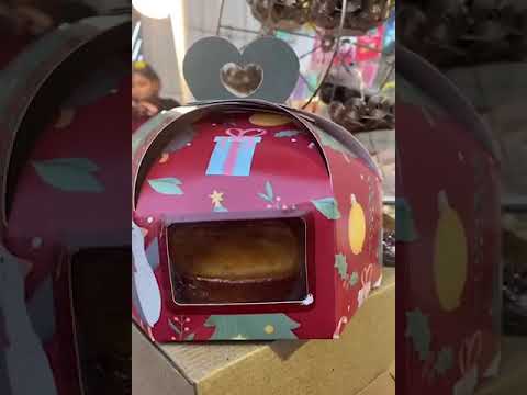 Mr. Moustache's Cakes at Ambience Mall, Vasant Kunj