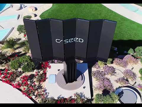 The World's Largest Outdoor Luxury Television