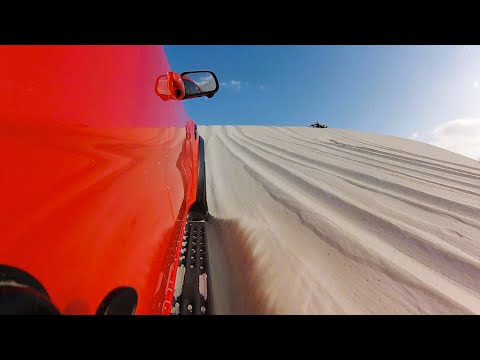 Ranger Raptor vs Jeep Wrangler: V6 Dune Battle