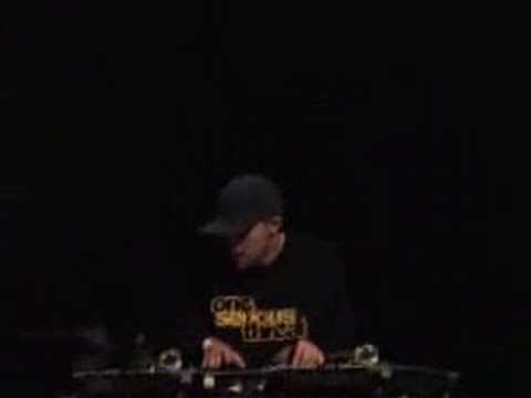 DJ I EMERGE 2004 DMC US FINALS