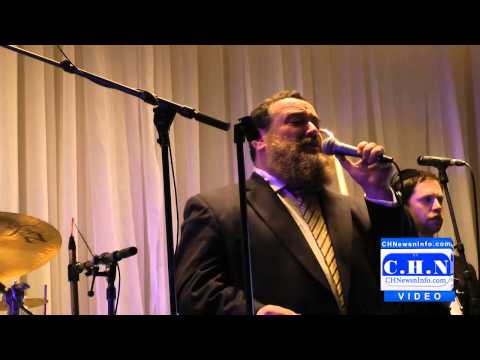 Part 3: Shlomo Simcha Sings Together With The Freilach Band In Crown Heights