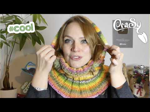 Your new favorite piece for this winter Bonny and Clyde hooded scarf