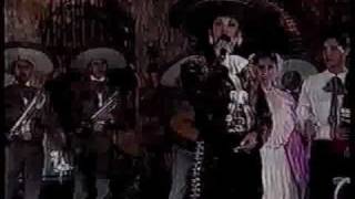 preview picture of video 'Rozenda Bernal -CHEQUE EN BLANCO- , 1994.'