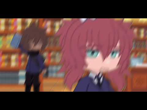 Sh*t he’s so pretty..