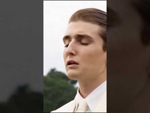 Barron Trump singing “Walking with Jesus"❤️✝️🙏🏻