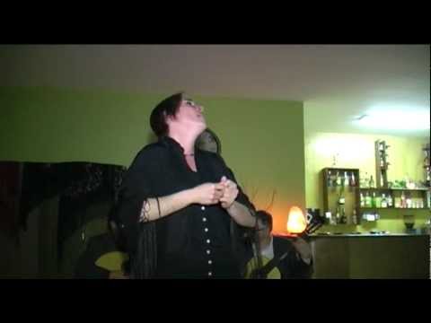 Vera Santos a fadista que canta com alma e sentimento