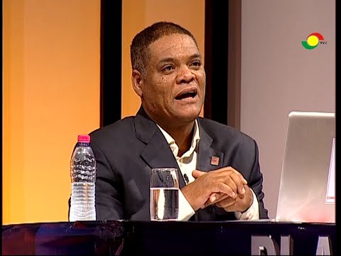 Platform with CPP flagbearer Ivor Kobina Greenstreets - 24/9/2016