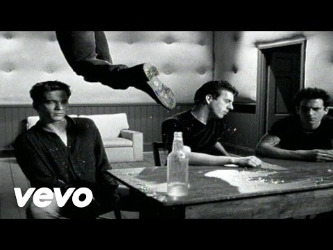 3 Colours Red - Copper Girl (Video)