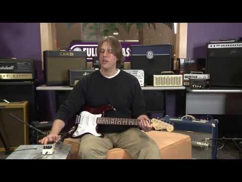 Boss DD-3 Digital Delay Guitar Effects Pedal Review | Full Compass