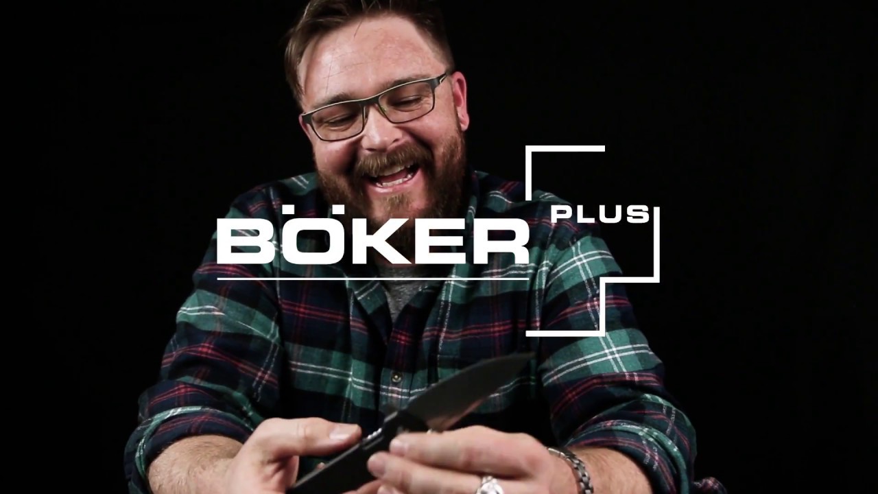 Böker Plus Kwaiken Mini Flipper Fibra de Carbono - VG10