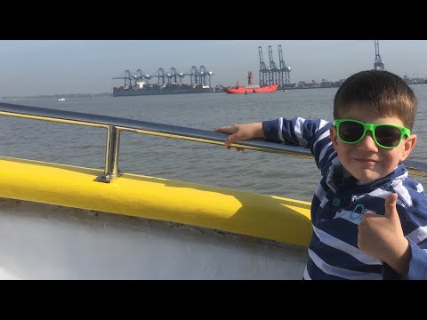 Vid10 - ESG - Ferry trip & beach fun