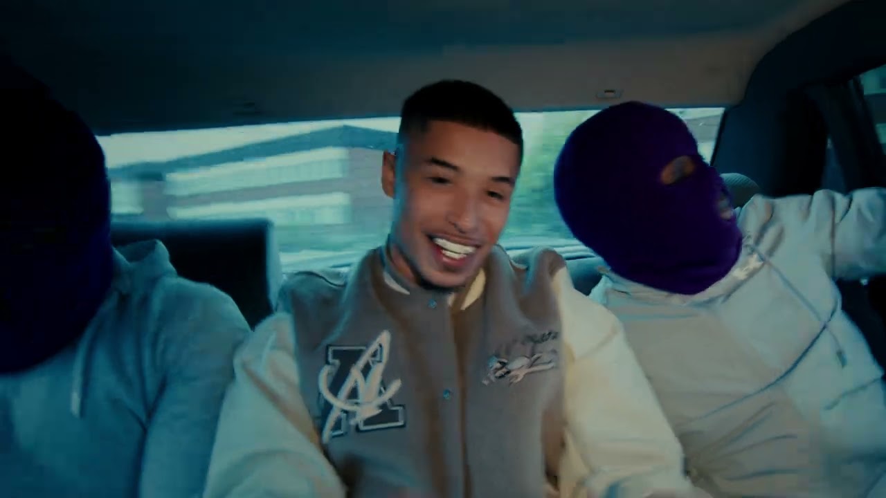 ADAAM & Greekazo – “Trending”