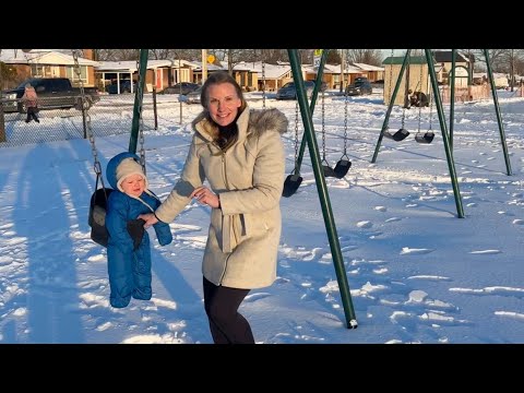 Amy Hluchyj Real Estate - 17 Rosanne Cres, Hamilton, ON