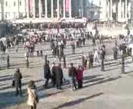 TRAFALGAR SQUARE - LON DON - KVO - PAVARISA
